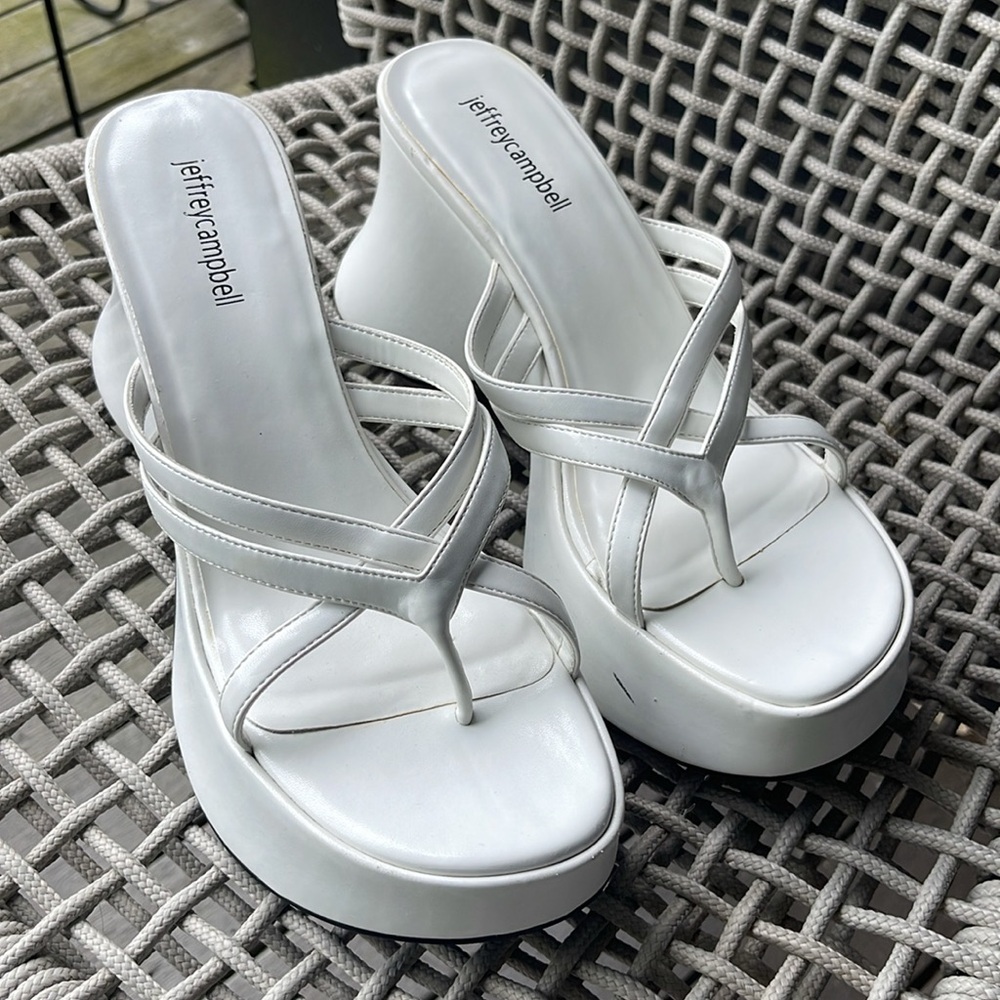 Jeffrey Campbell White platform strappy heels- SZ 9